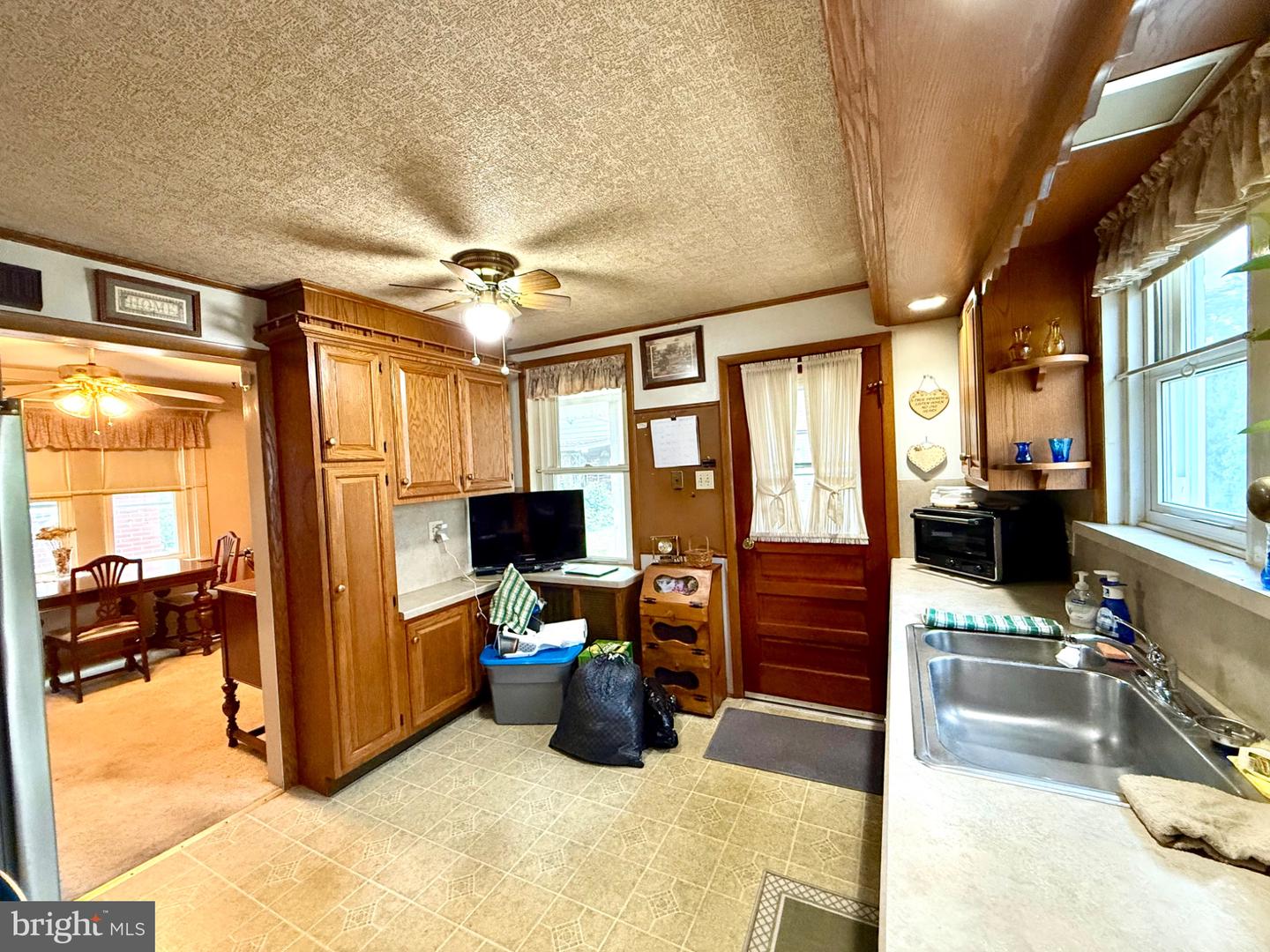 2039 Reading Ave Property Photo 14