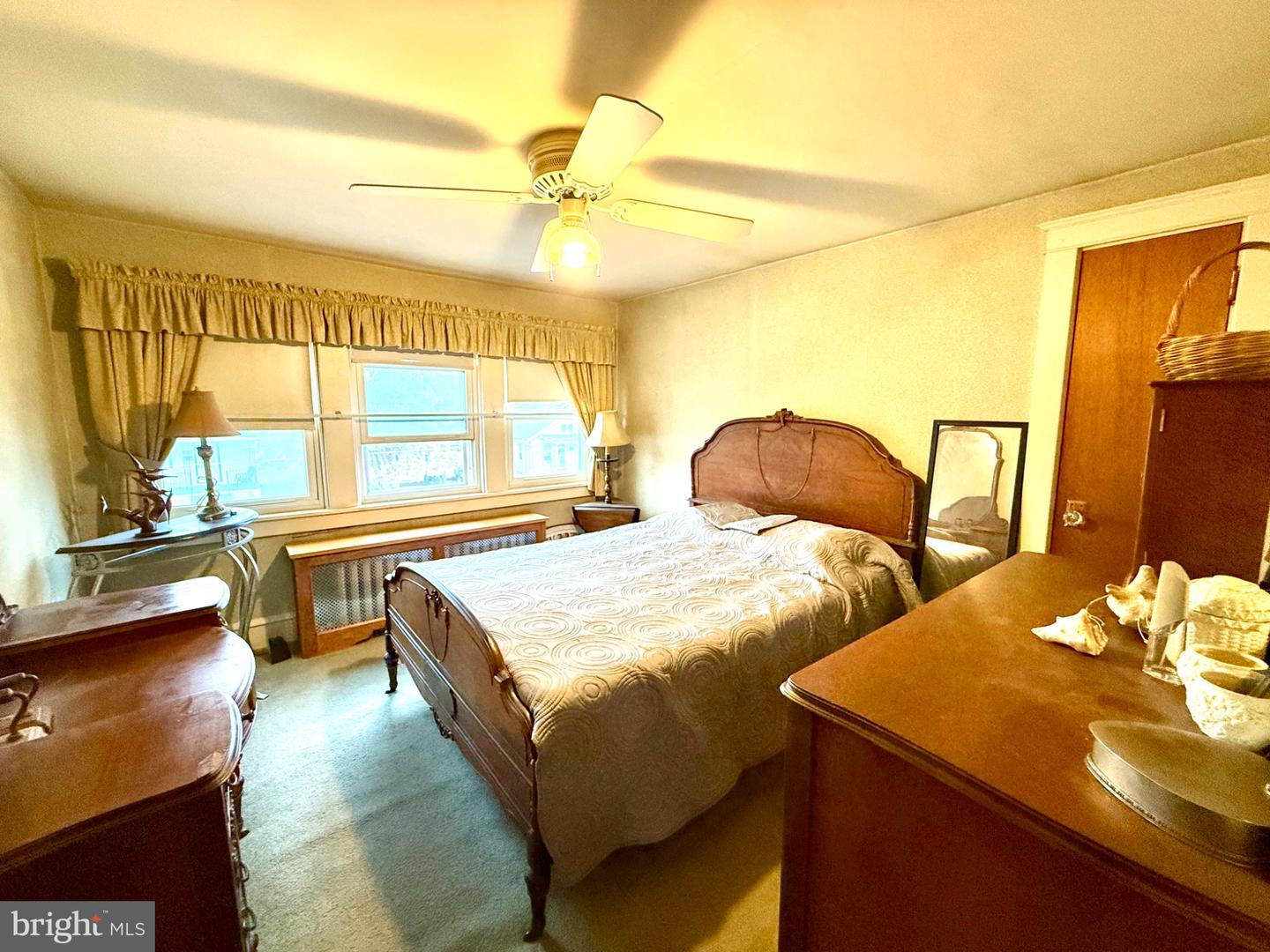 2039 Reading Ave Property Photo 25