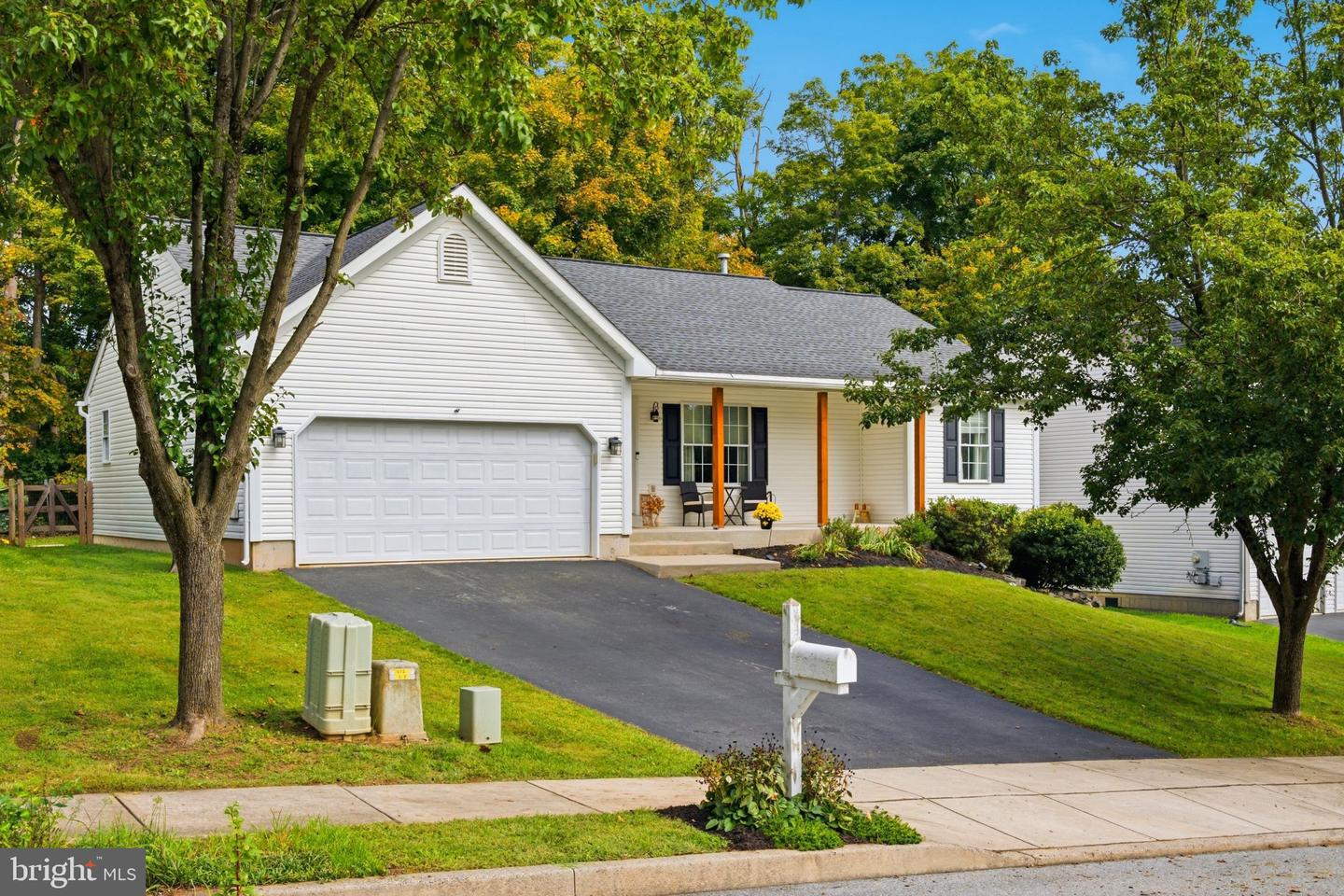 41 ROCK HAVEN CT