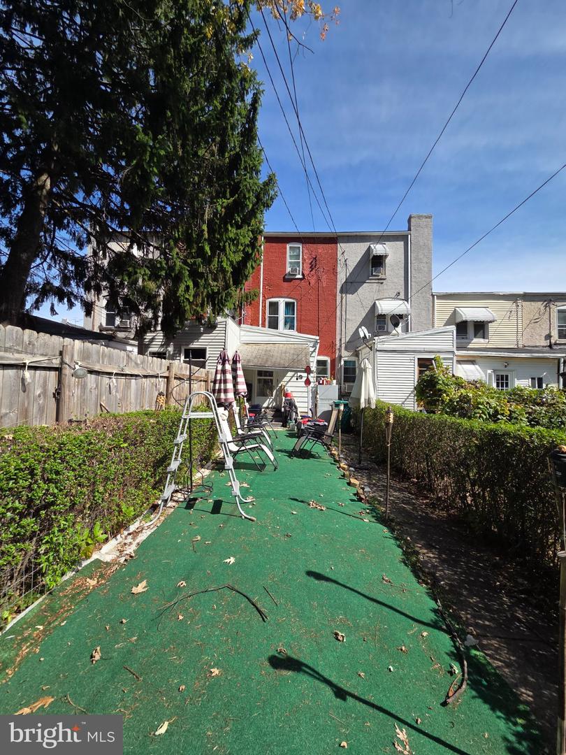 842 Church St Property Photo 18
