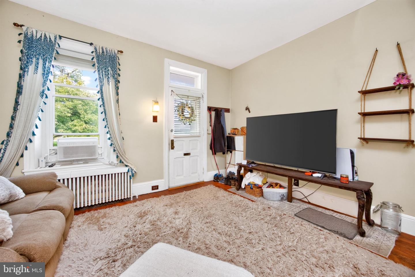 428 Rhoads Property Photo 4