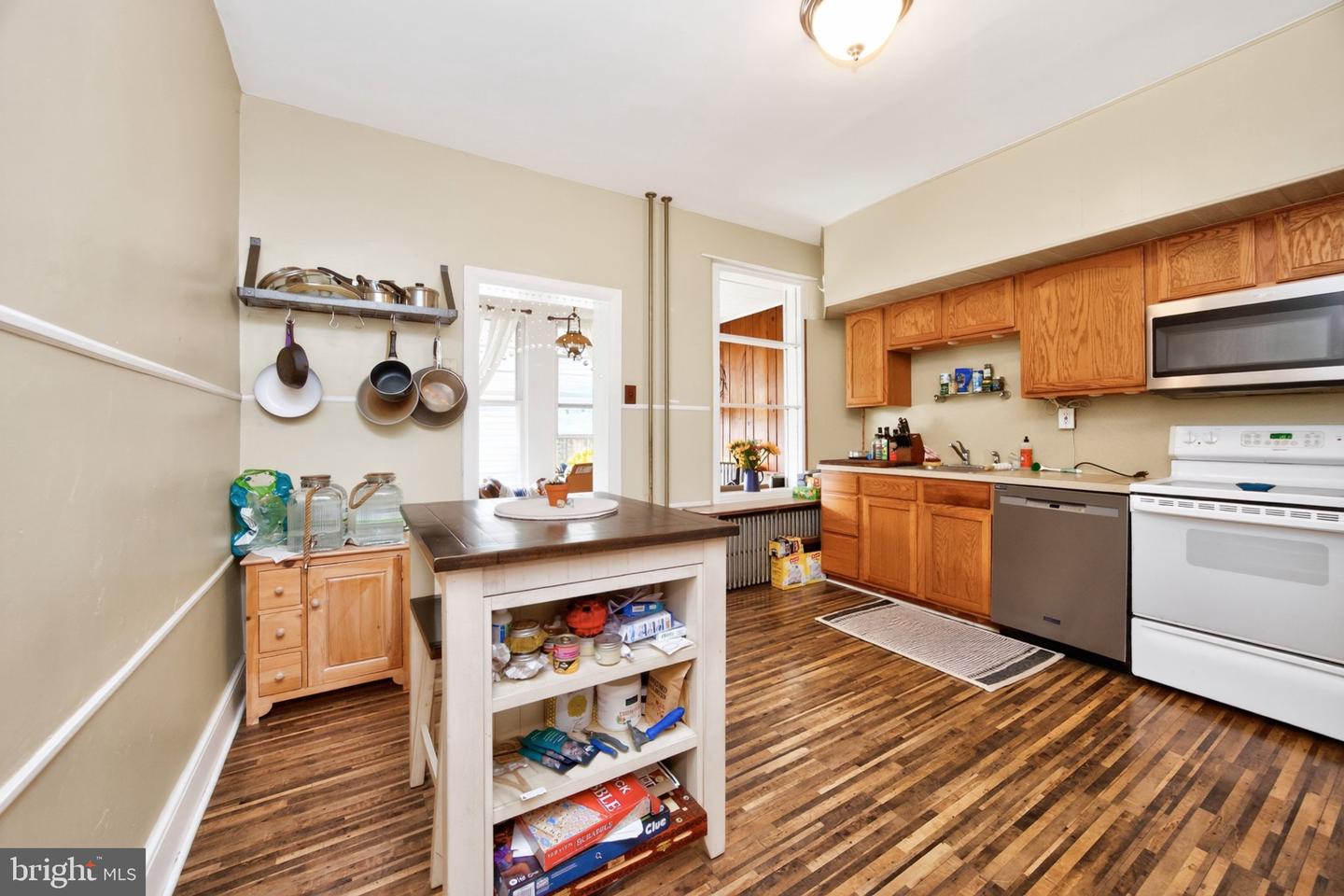 428 Rhoads Property Photo 8