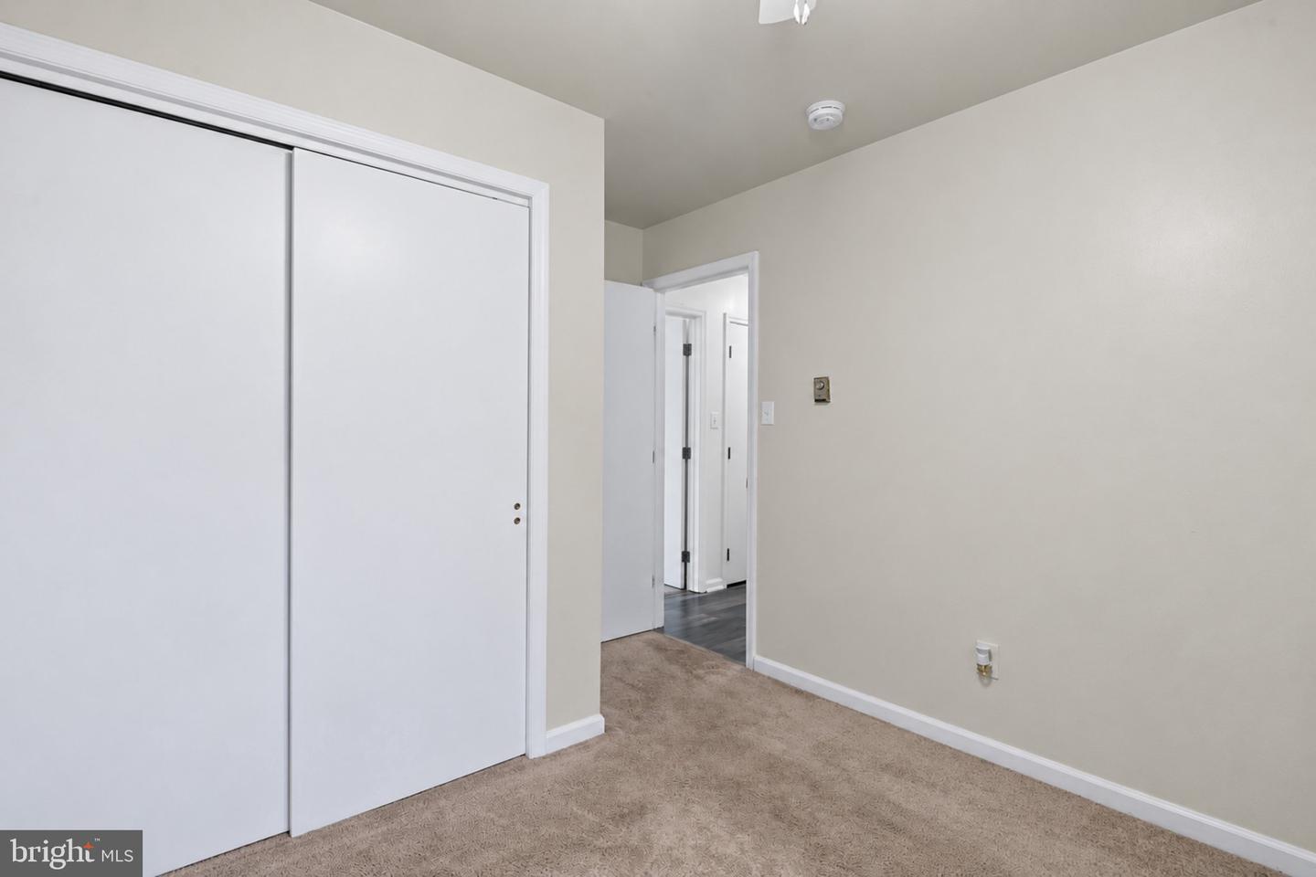 3425 Marion St Property Photo 14
