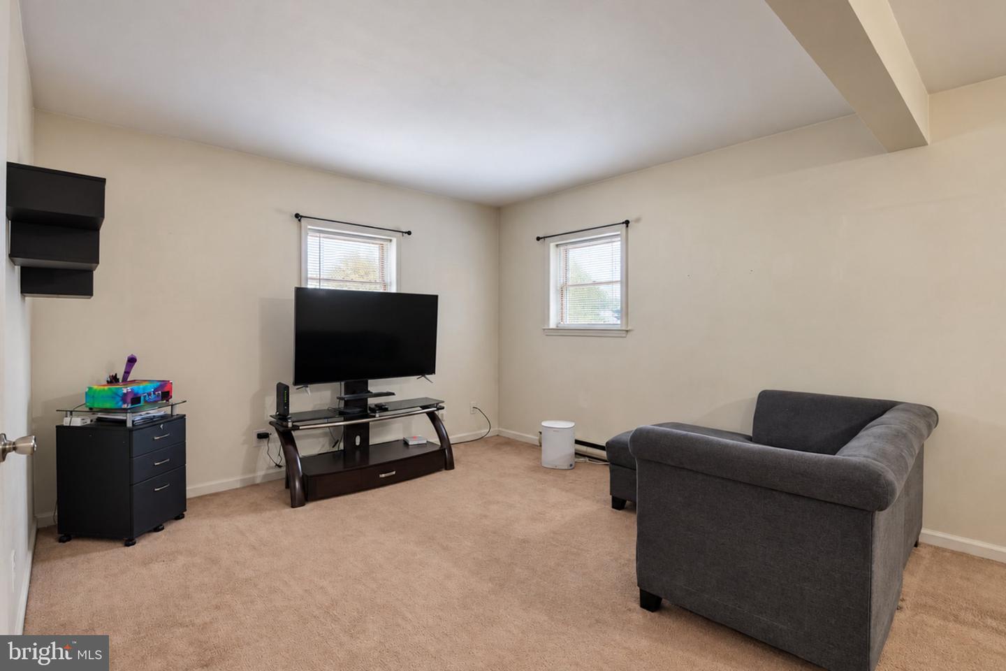 3425 Marion St Property Photo 21