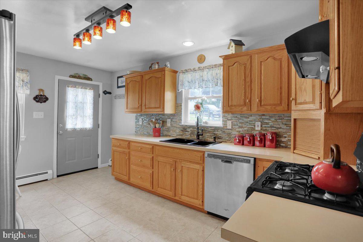 3501 Chestnut St Property Photo 13