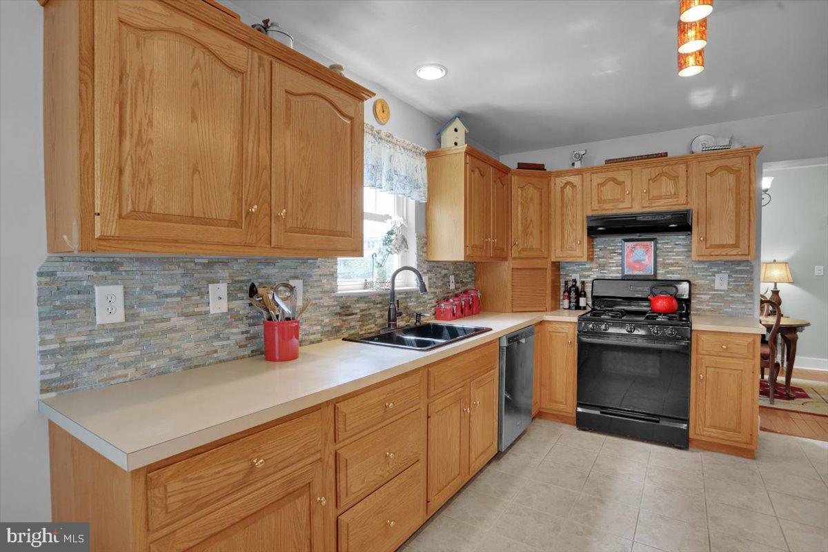 3501 Chestnut St Property Photo 15