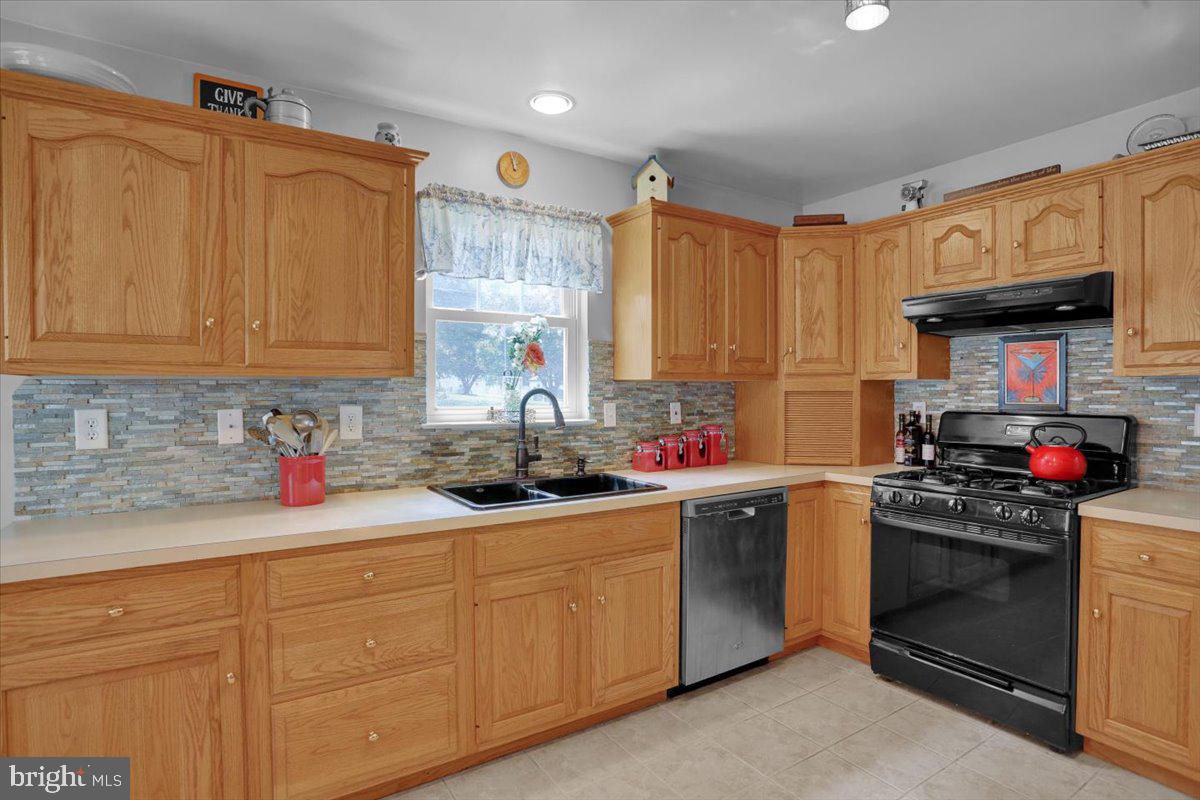 3501 Chestnut St Property Photo 16