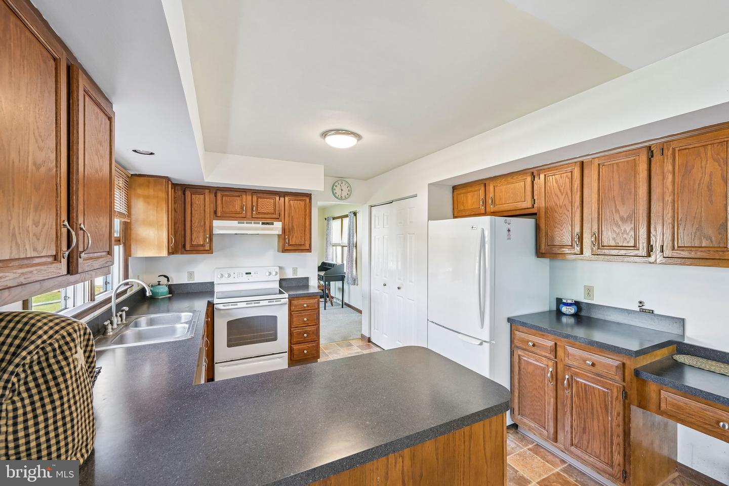 PABK2078986 Property Photo 5
