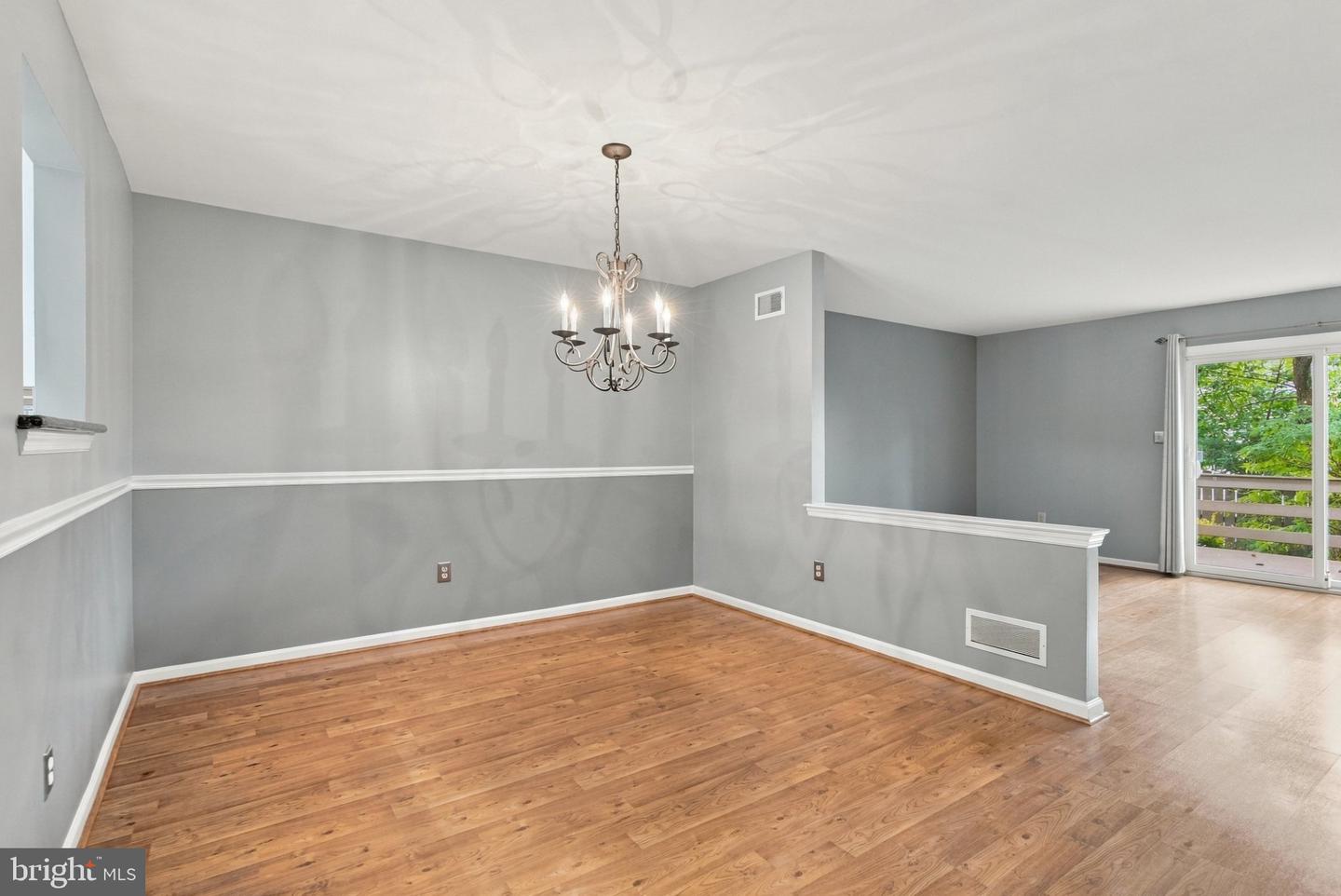 1058 Fredrick Blvd Property Photo 21