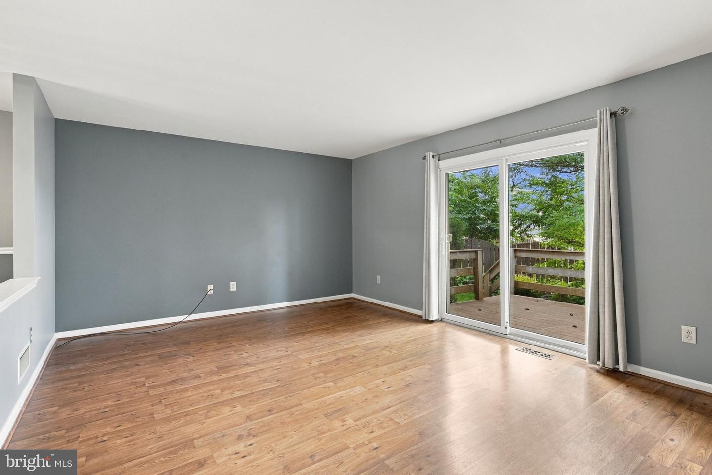 1058 Fredrick Blvd Property Photo 23