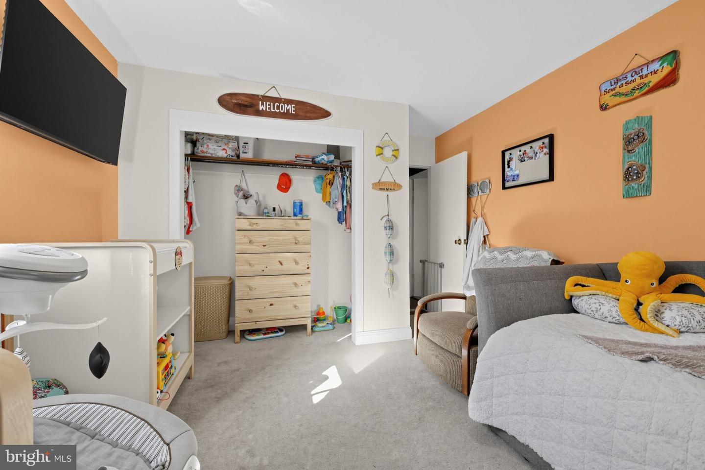 2142 Reading Blvd Property Photo 19