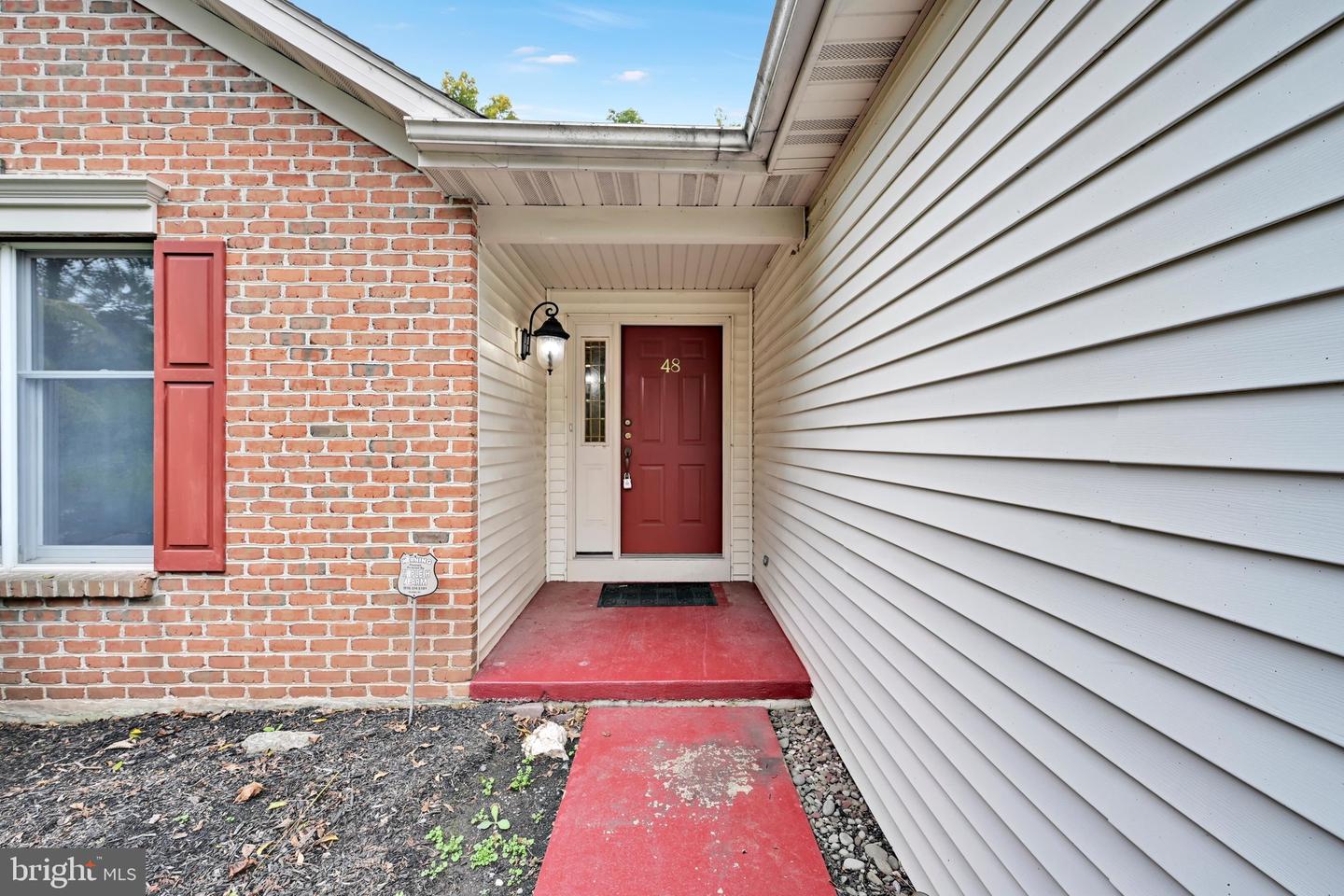 48 Kinsey Hill Dr Property Photo 2