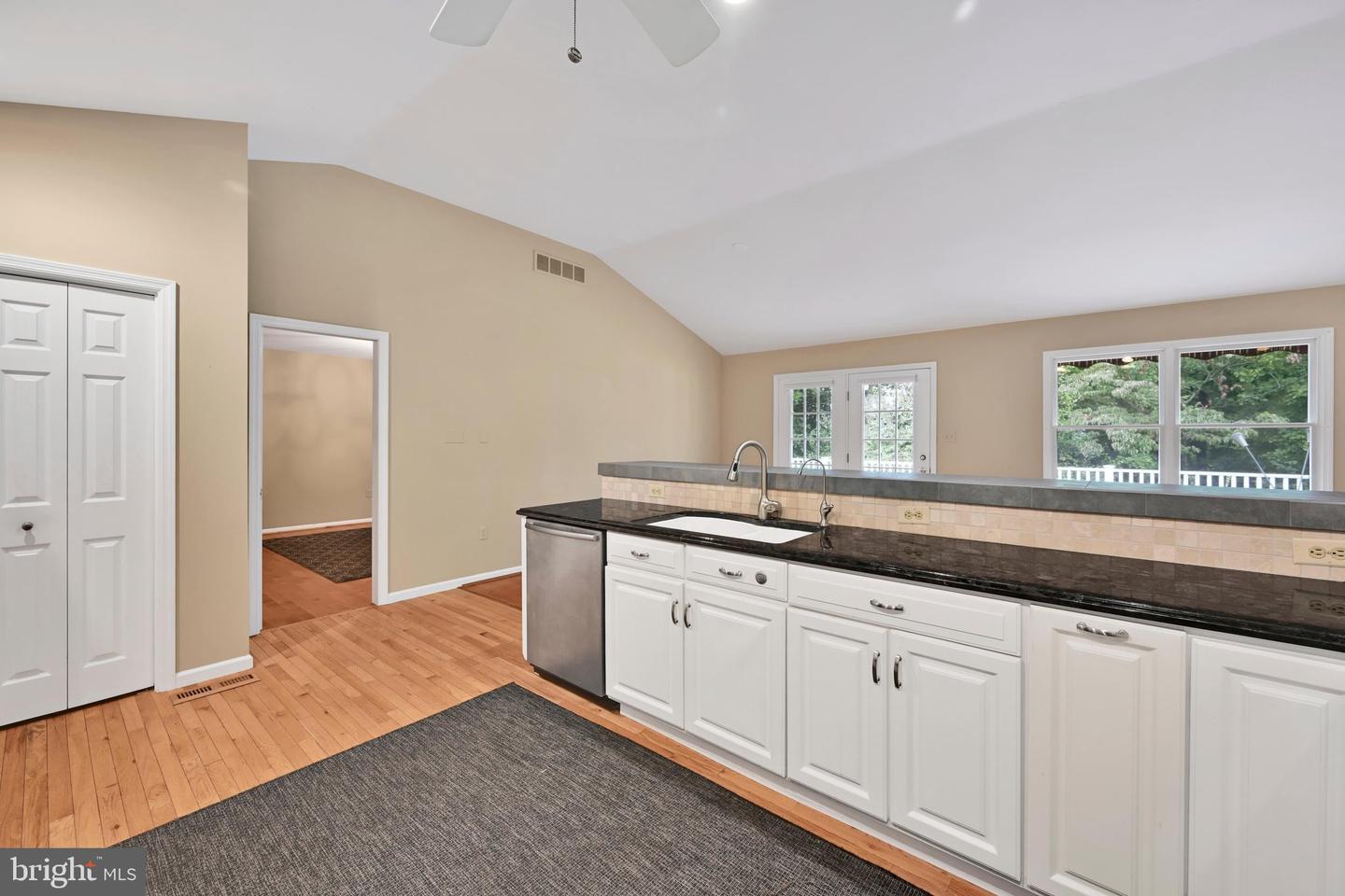 48 Kinsey Hill Dr Property Photo 22