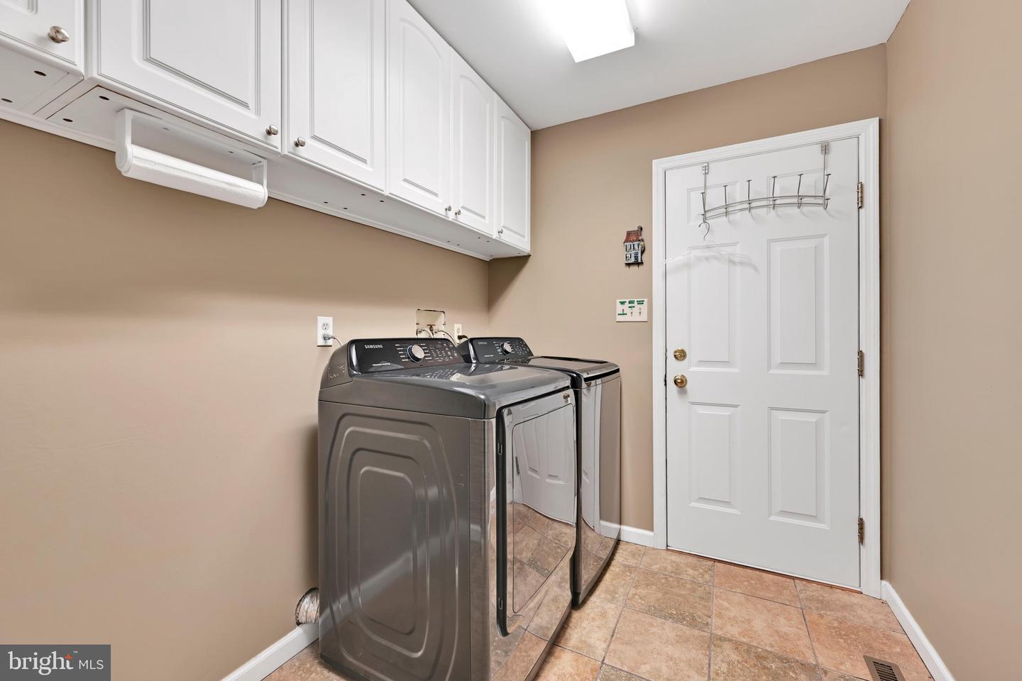 48 Kinsey Hill Dr Property Photo 24