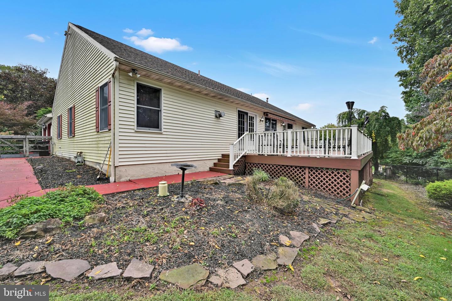 48 Kinsey Hill Dr Property Photo 49