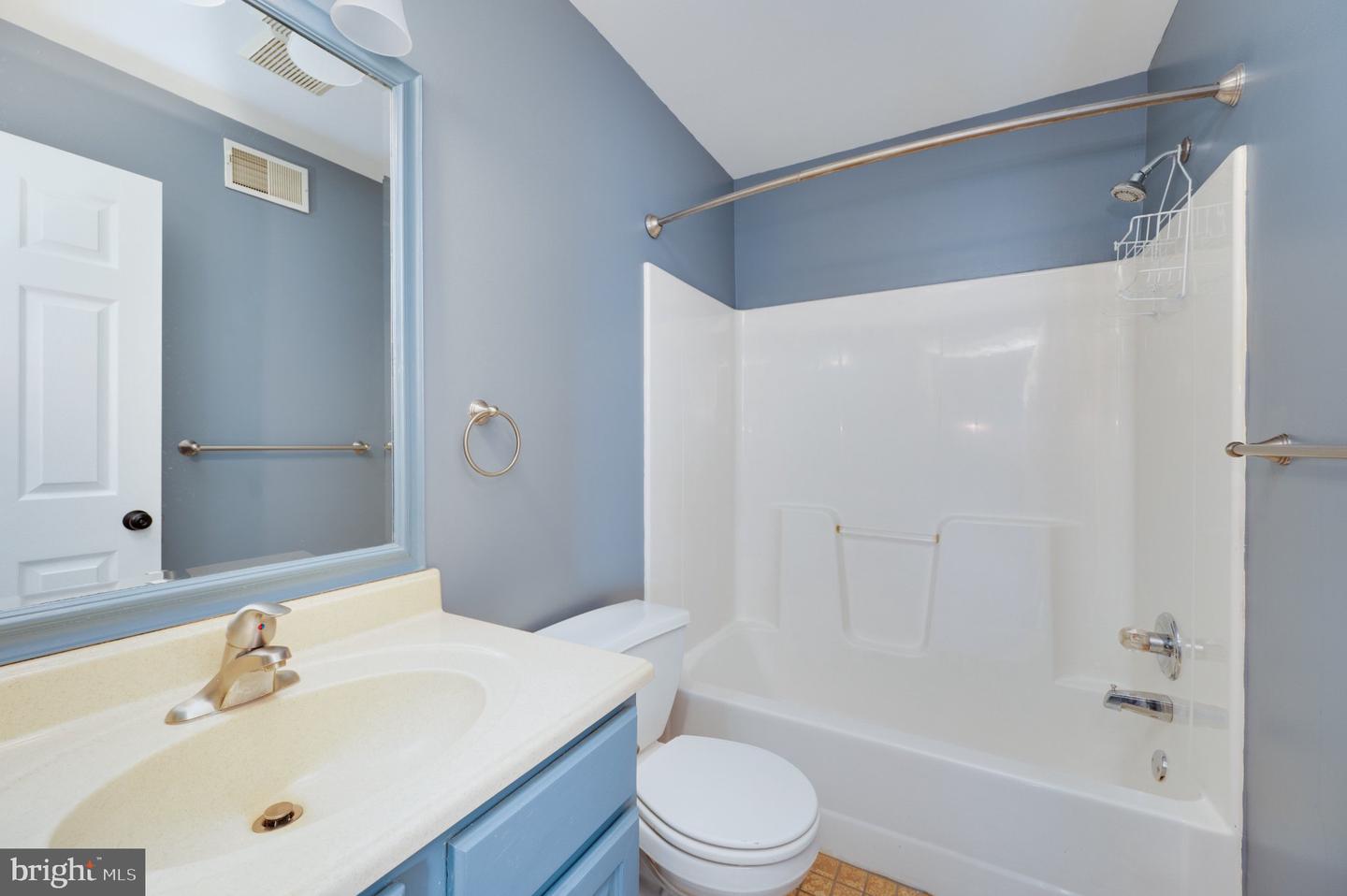 612 Frederick St Property Photo 27