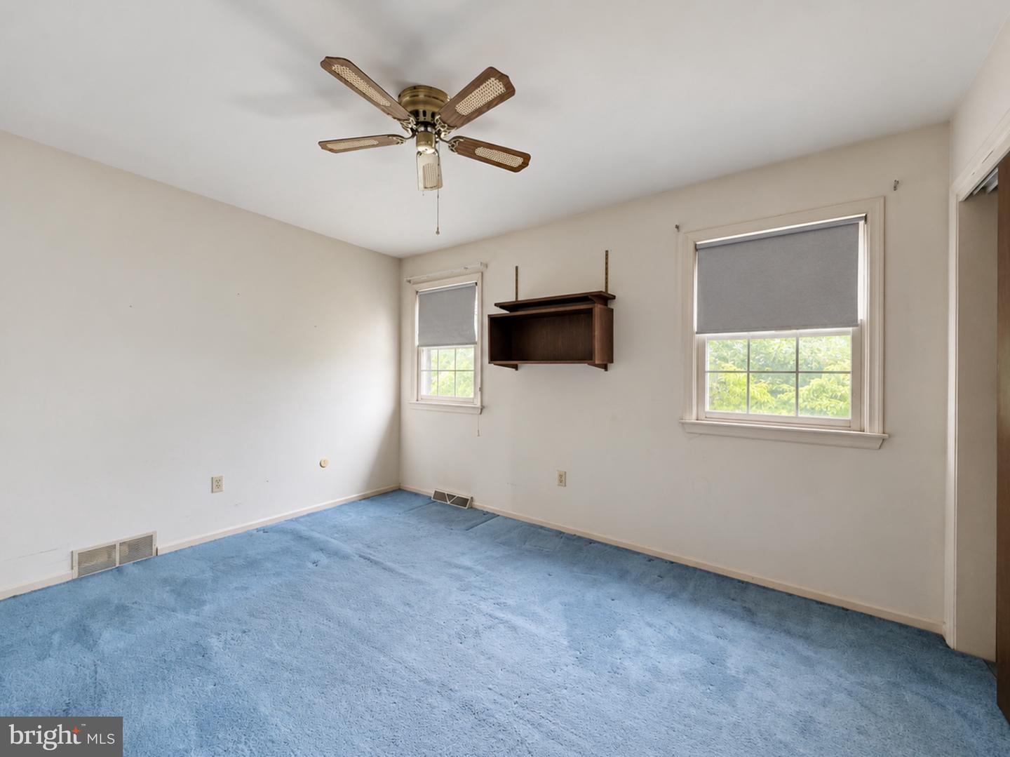 812 Carman Dr Property Photo 27