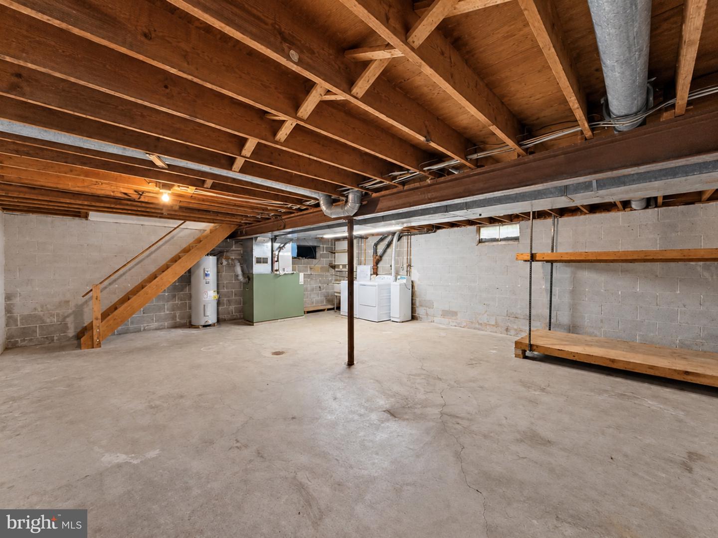812 Carman Dr Property Photo 30
