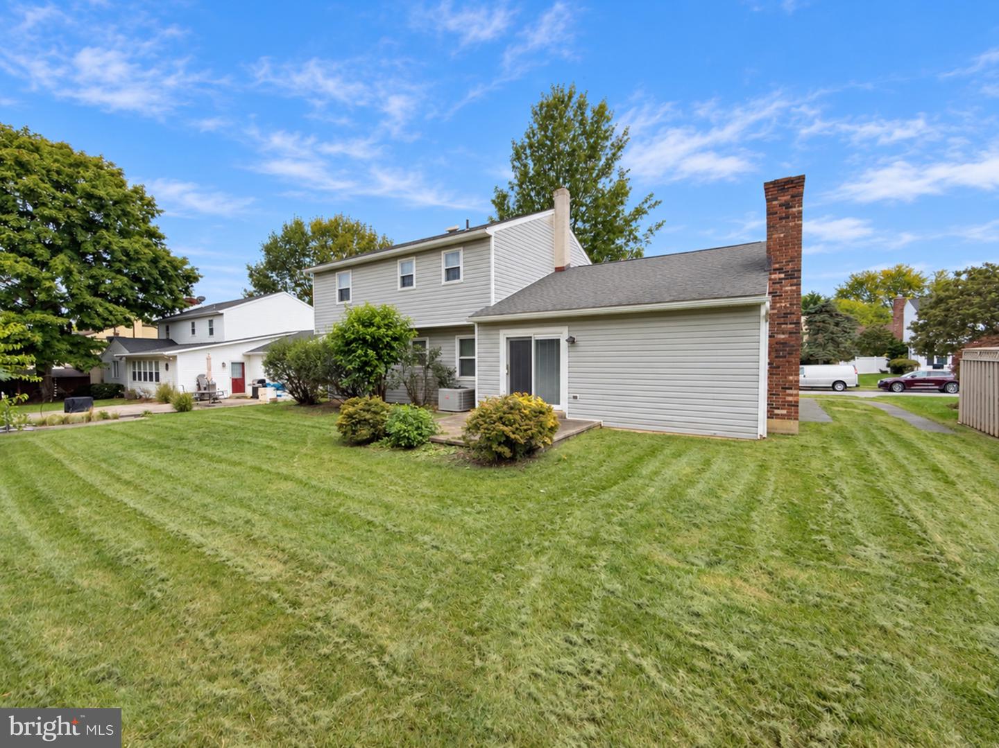 812 Carman Dr Property Photo 35