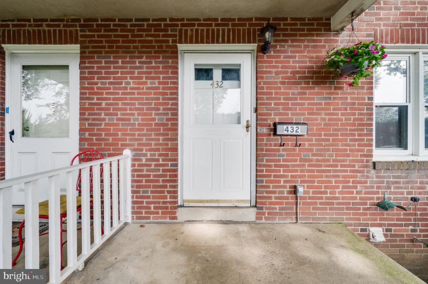 432 Sycamore Rd Property Photo 3