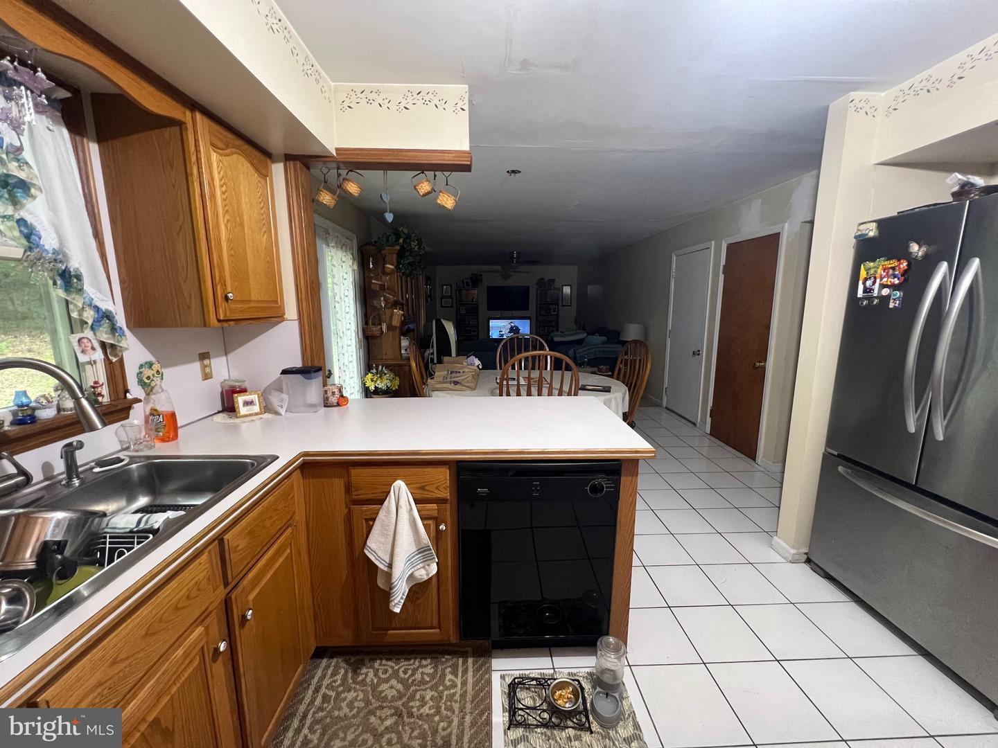 162 Stitzer Rd Property Photo 4