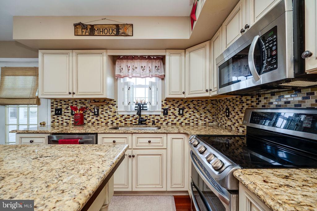 826 Bossler Rd Property Photo 17