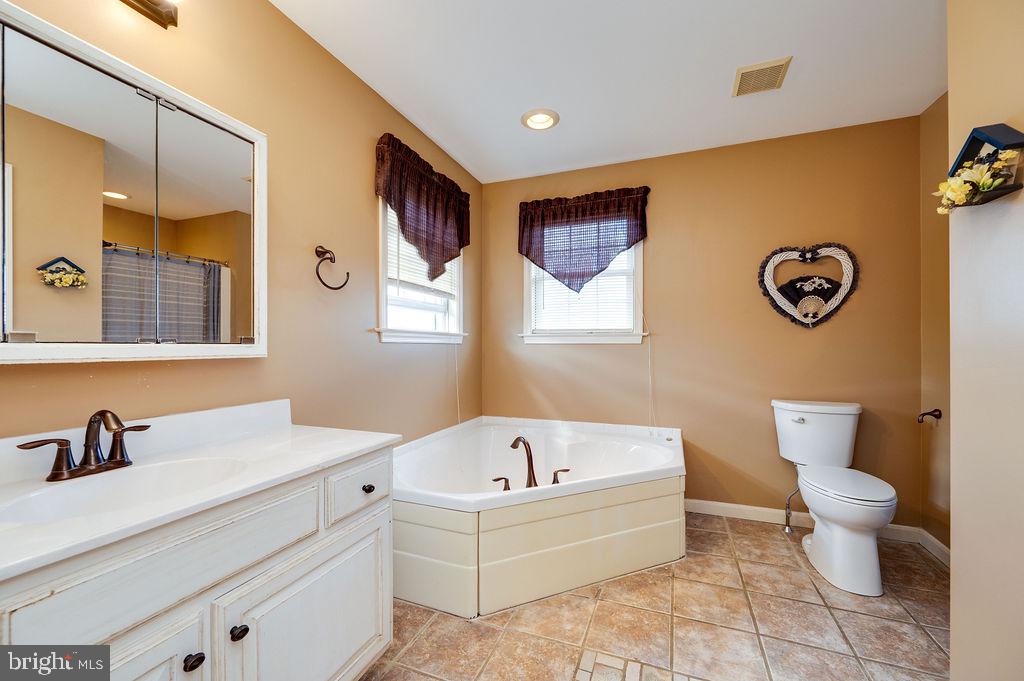 826 Bossler Rd Property Photo 36