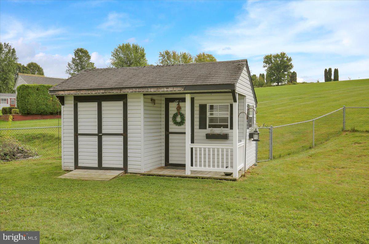 170 Cornerstone Dr Property Photo 26