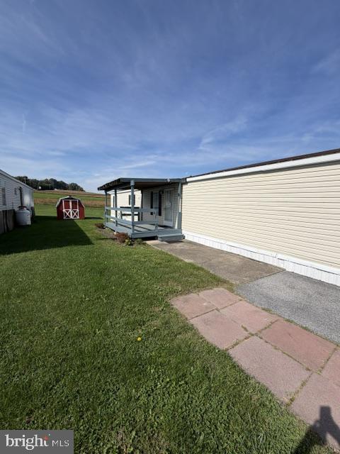 6 Green Acres Rd Property Photo 2
