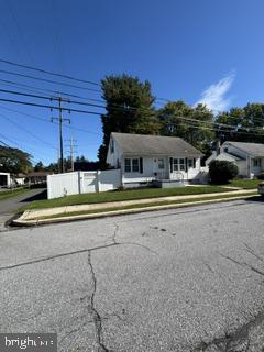 105 Gold St Property Photo 3