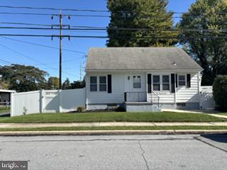 105 Gold St Property Photo 12