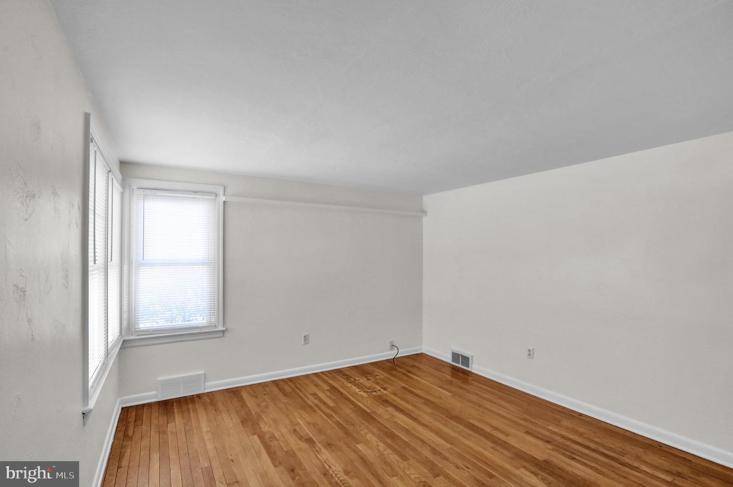 105 Gold St Property Photo 20