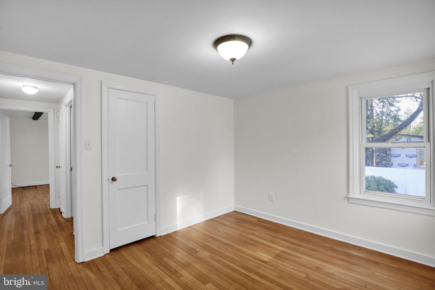 105 Gold St Property Photo 24