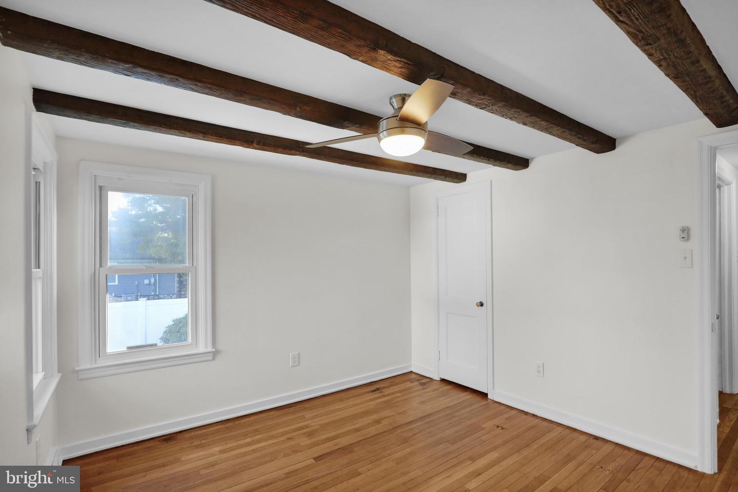 105 Gold St Property Photo 28