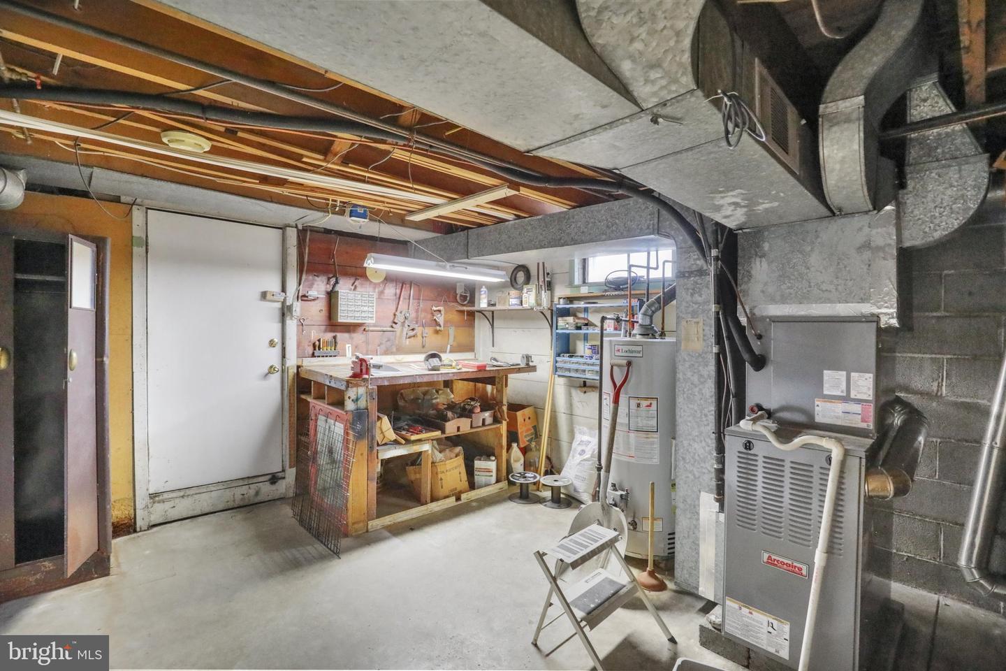 105 Gold St Property Photo 39