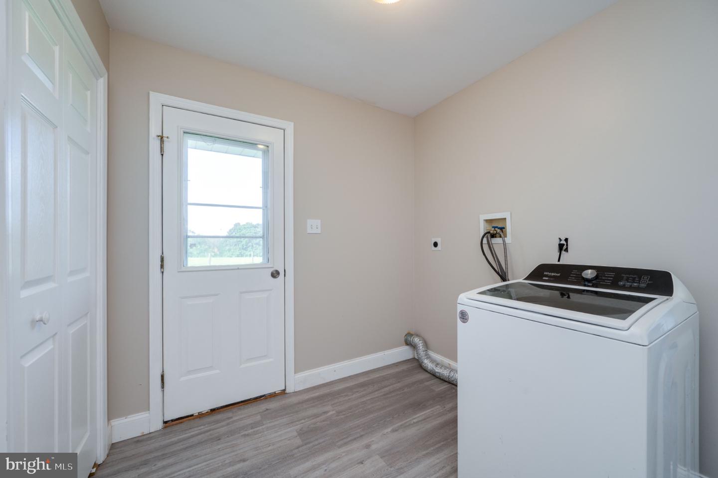 19 Swissdale Rd Property Photo 20