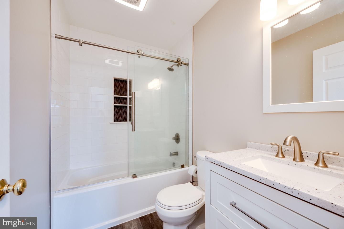 19 Swissdale Rd Property Photo 31