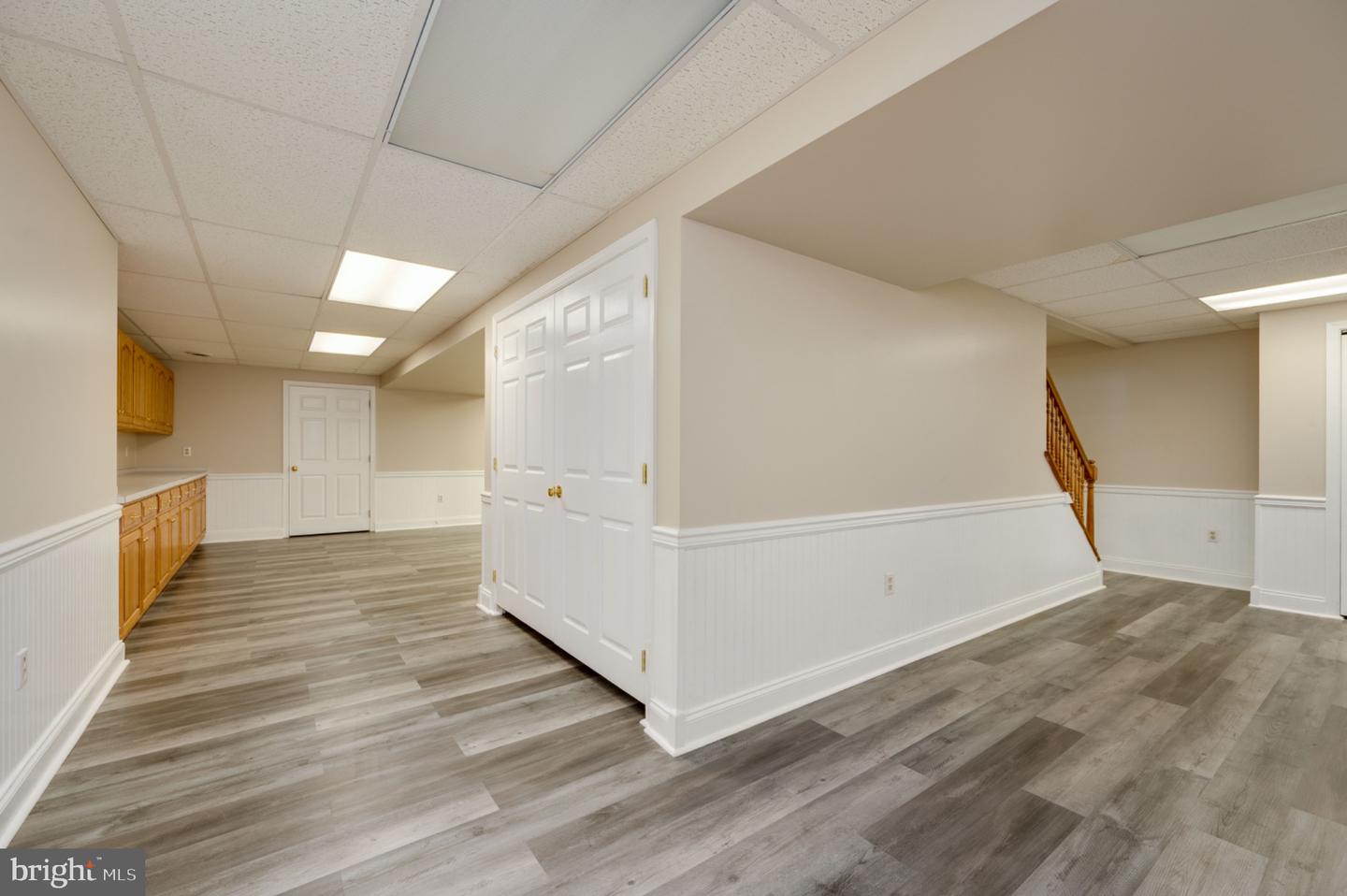 19 Swissdale Rd Property Photo 36
