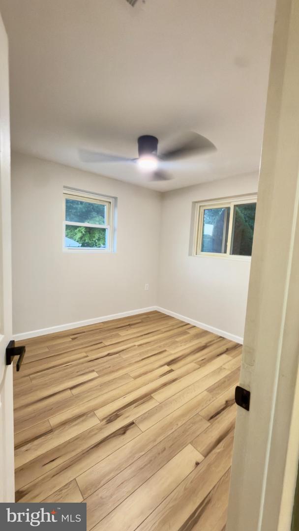 2037 Girard Ave Property Photo 29