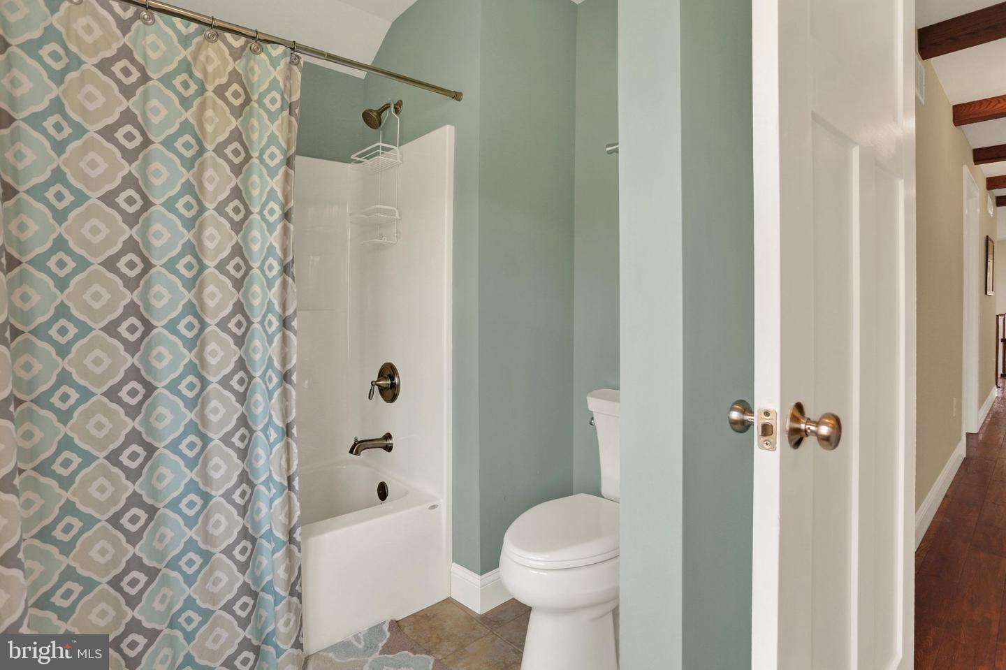 8 Career Ct Property Photo 31