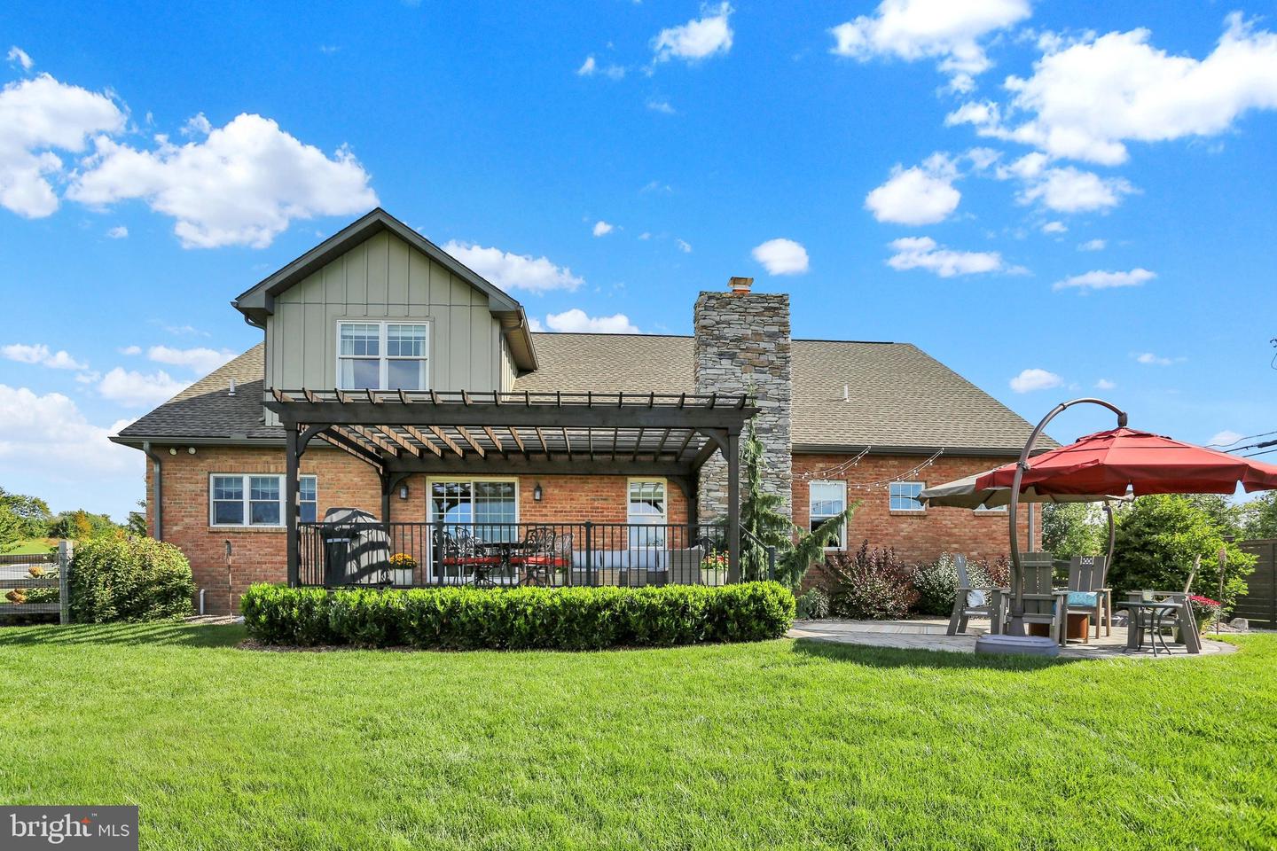 8 Career Ct Property Photo 54