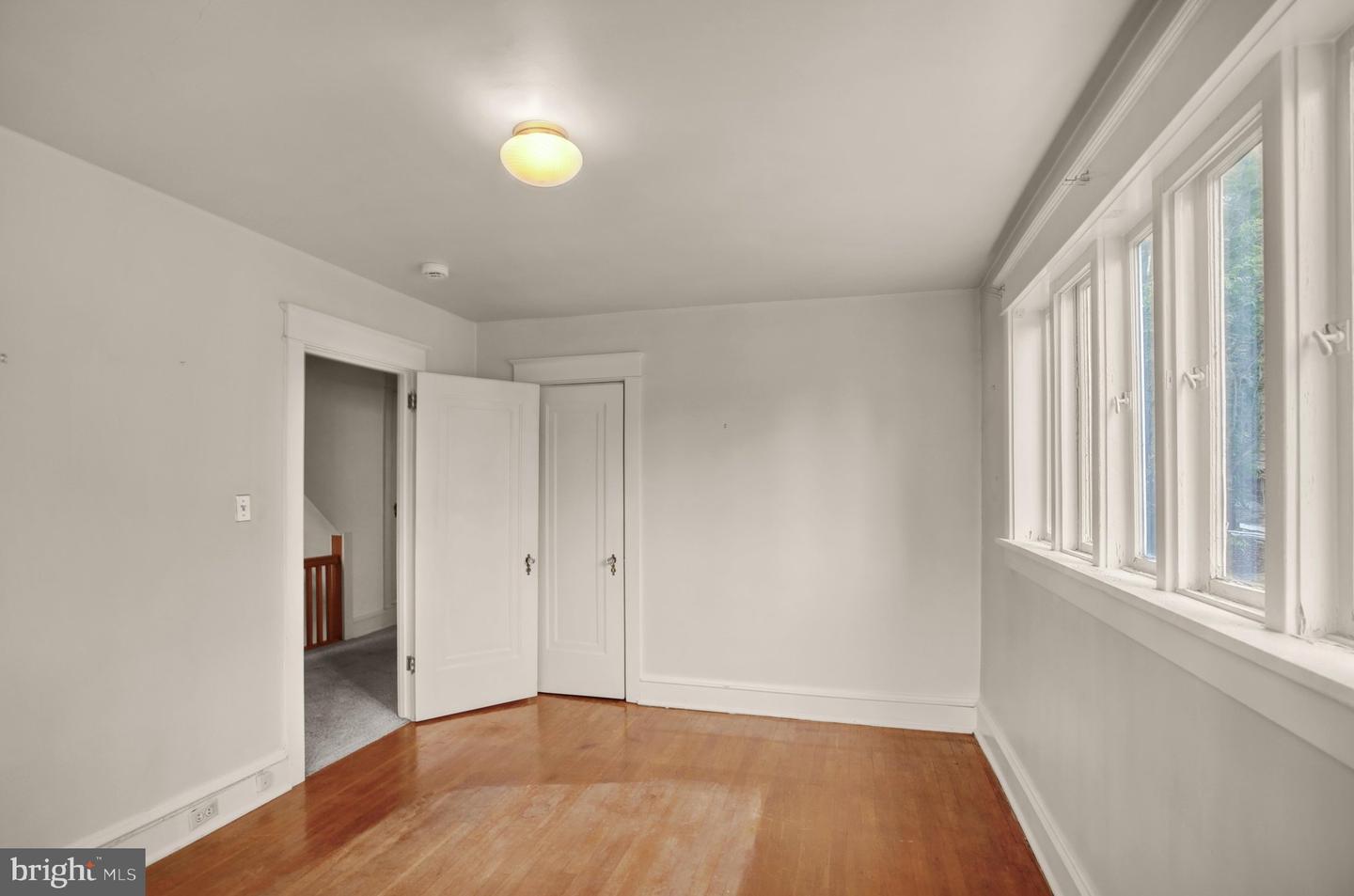 1708 Olive St Property Photo 15