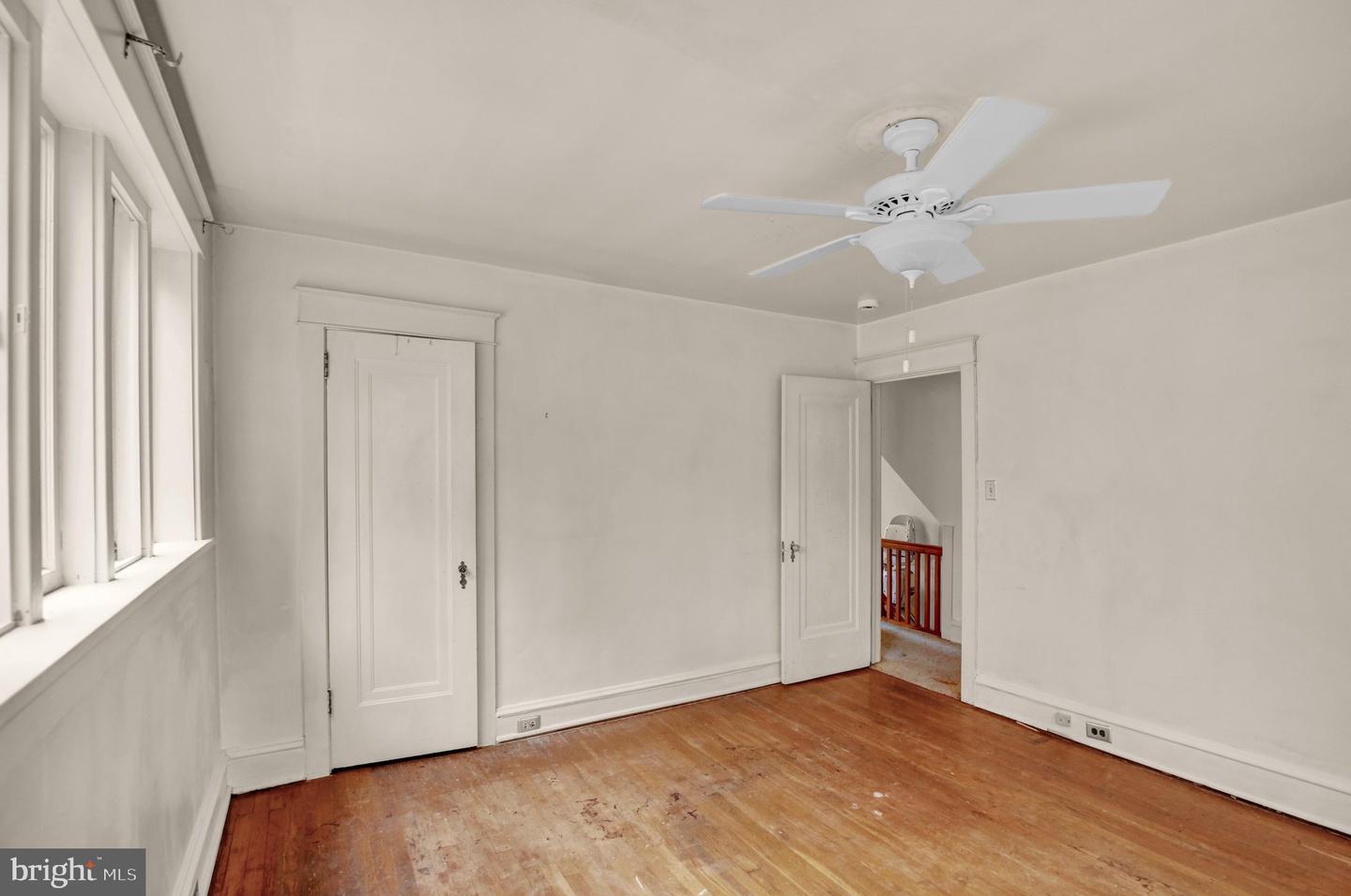 1708 Olive St Property Photo 17