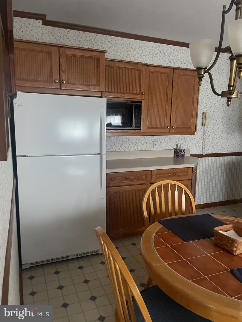 3304 Orchard Pl Property Photo 9