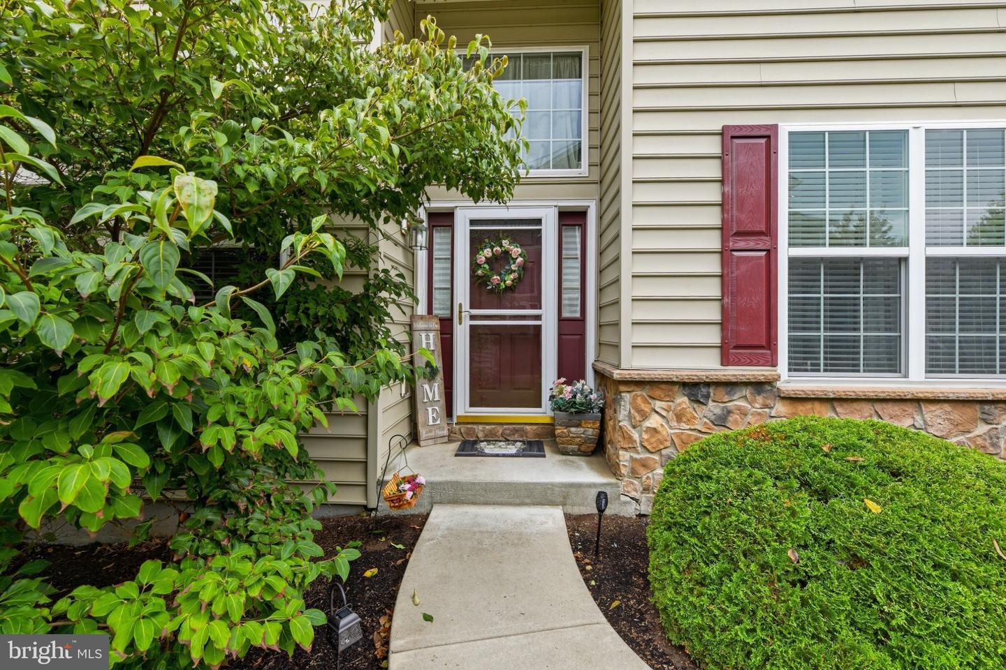 1201 Ridgeview Dr Property Photo 4