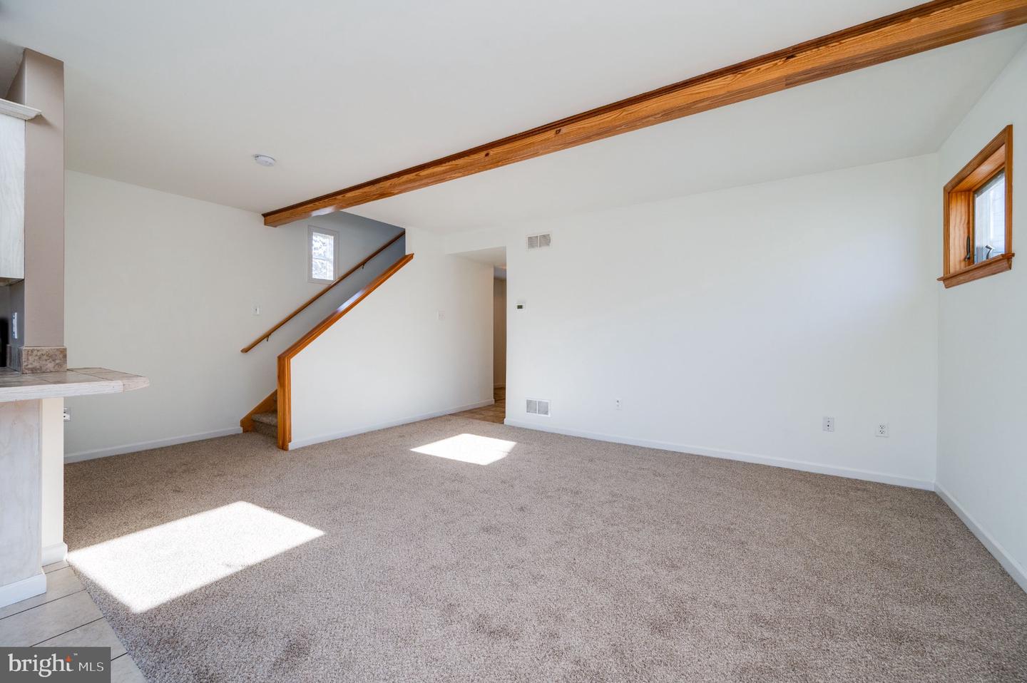 220 Woodland Ave Property Photo 6