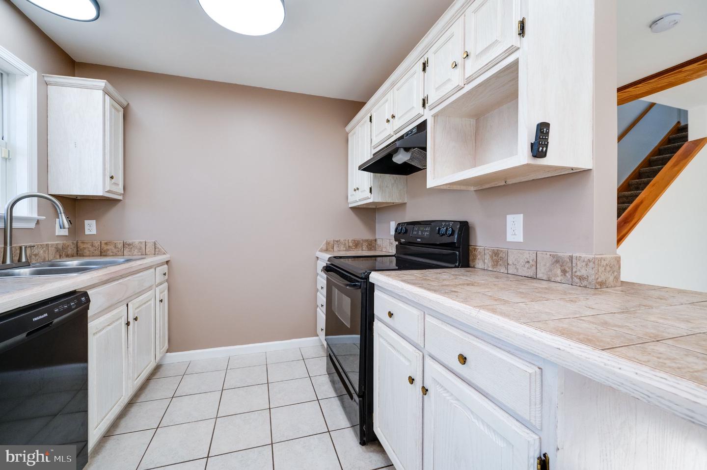 220 Woodland Ave Property Photo 14