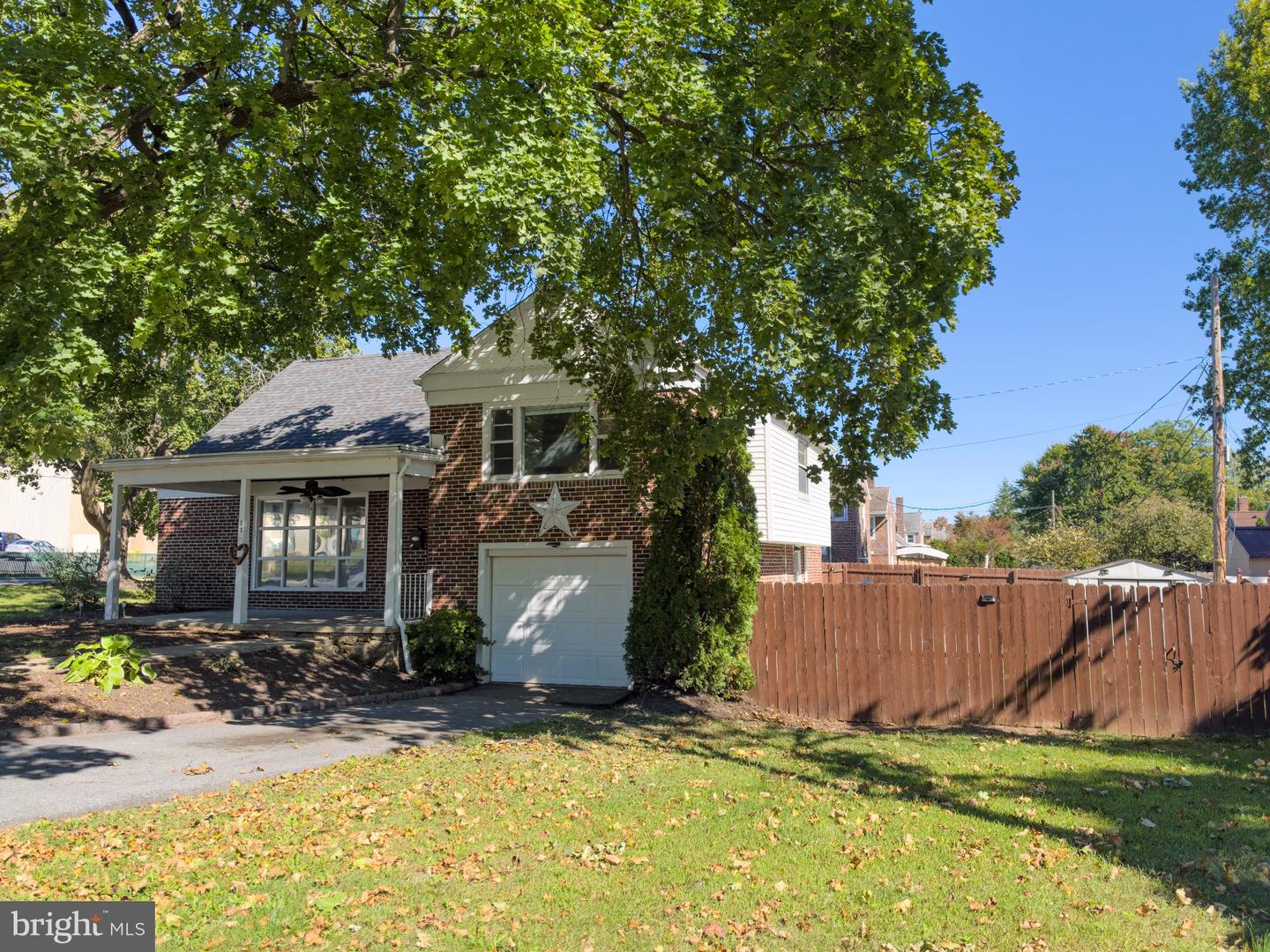 11 Harvey Ave Property Photo 2