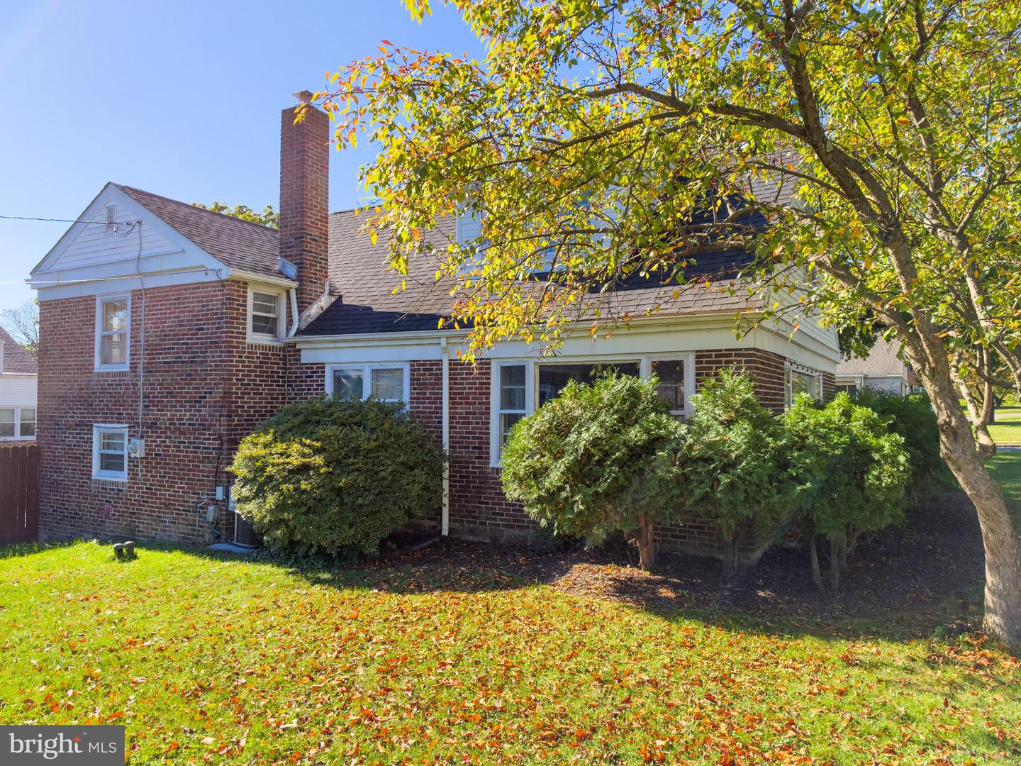 11 Harvey Ave Property Photo 3