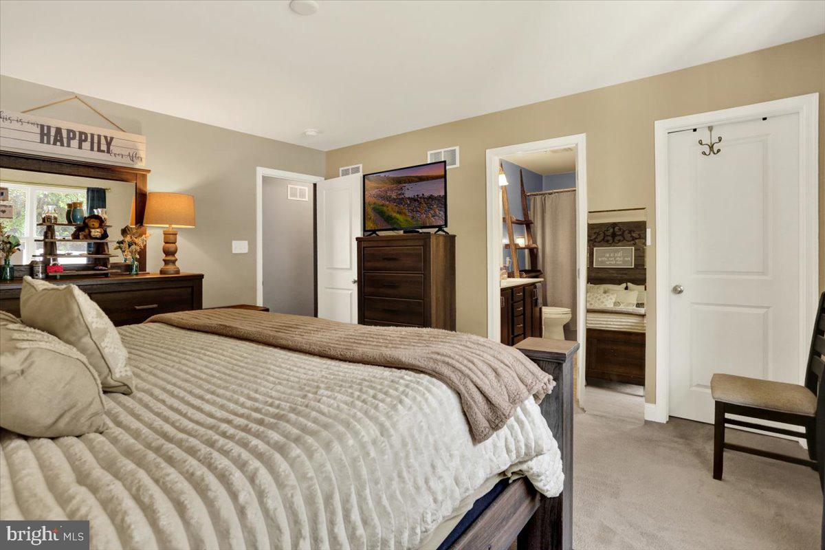 82 Nantucket Dr Property Photo 22